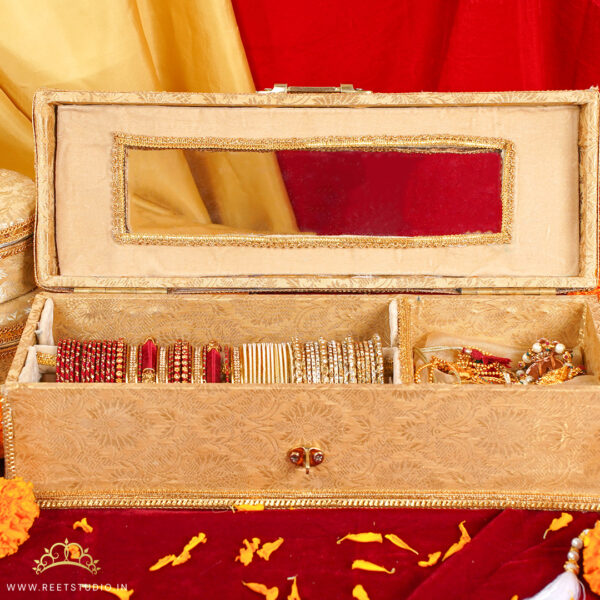 Bangles Box (Gold)