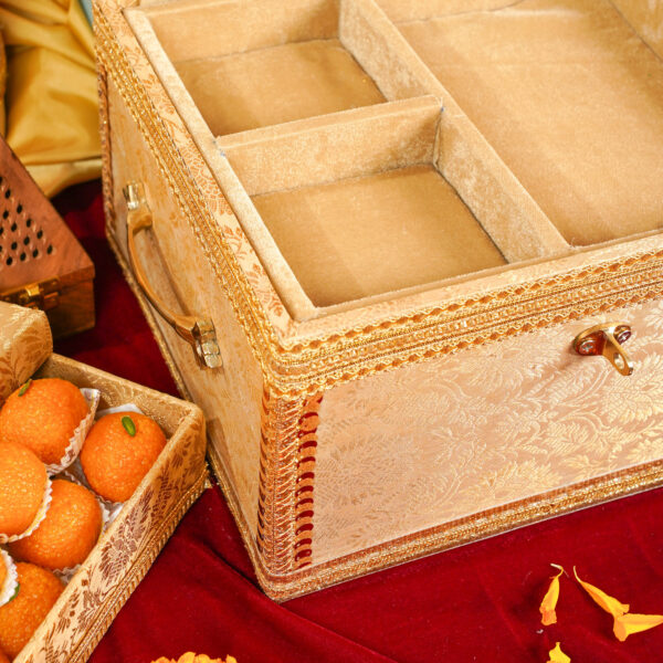 Makeup Vanity Box (Gold)