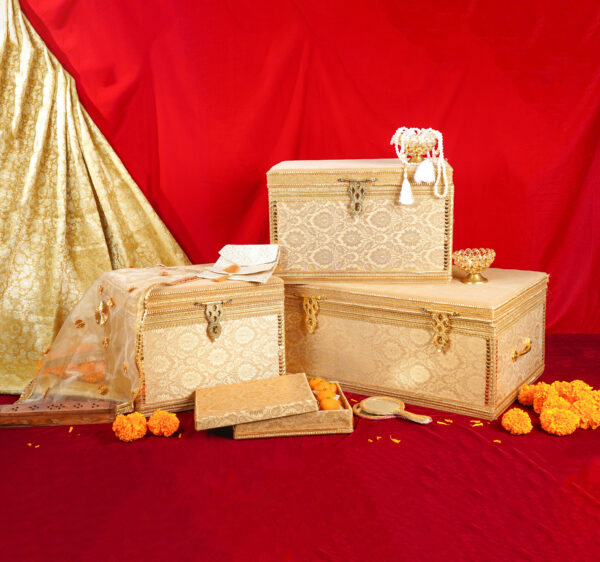 Trousseau Trunk (Gold)