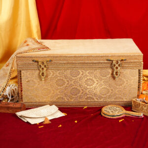 Trousseau Trunk (Gold)