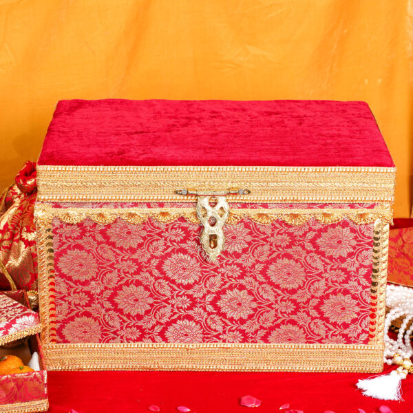 Trousseau Trunk (Red)
